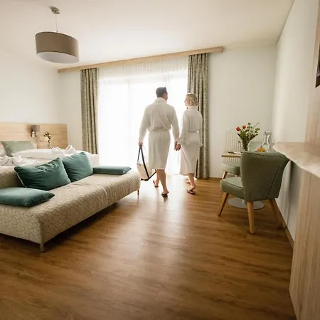 Hotel Moenichwalderhof