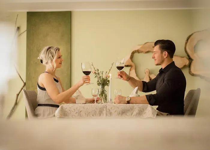 Moenichwalderhof فندق 3*