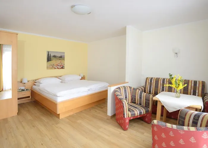 Moenichwalderhof فندق Monichwald